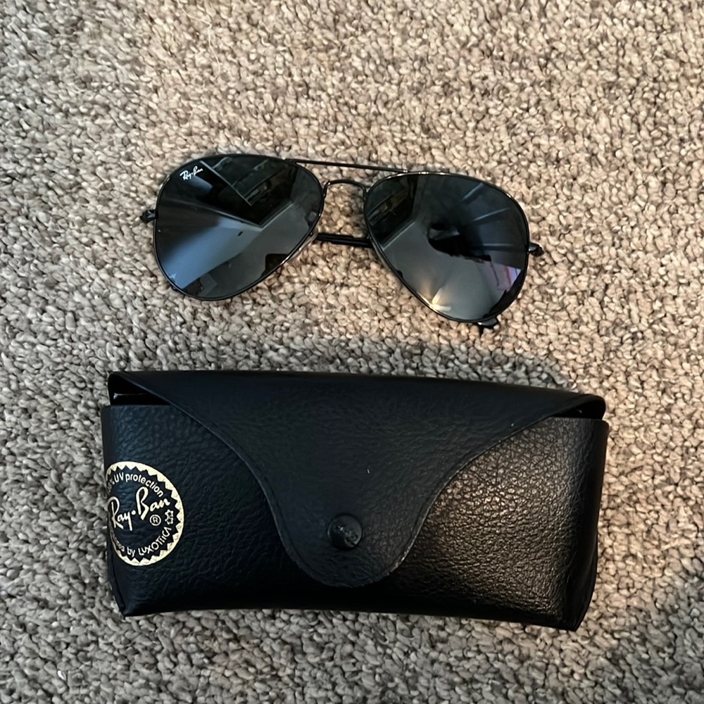 Ray Ban aviators